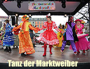 Alljährlicher Höhepunkt ist der Tanz der Marktweiber auf dem Viktualienmarkt am Faschingsdienstag (©Foto: Masrtin Schmitz)